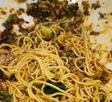 Green Pepper Chicken Noodles