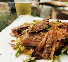 Spicy Beef Salad