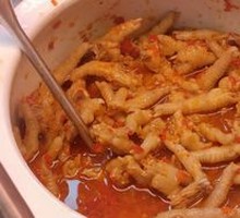 Spicy Sour Chicken Feet
