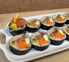 Beef Seaweed Rice Roll