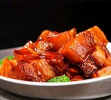 Wide-Strip Braised Pork Belly