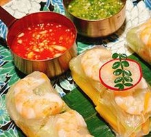 Mango Shrimp Spring Rolls