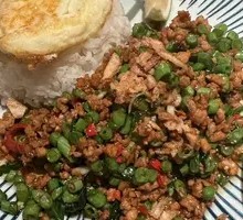Basil Fried Rice with Minced Pork