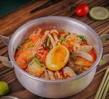 Thai Seafood Mama Noodles