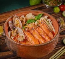 Tom Yum Seafood Hot Pot