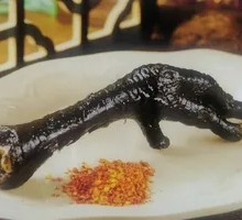 Spicy Oil-Boiled Chicken Feet
