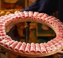 Bold Swimming Ring Grain-Fed Beef and Lamb Rolls