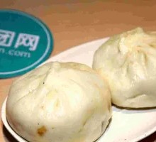 Spicy Pork Buns