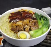 Sticky Rice Pork Shank