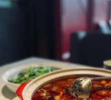 Spicy Intestine and Duck Blood Stir-fry