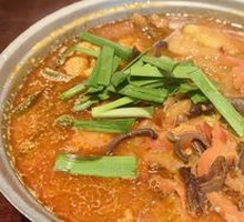 Spicy Pepper Pork Noodles