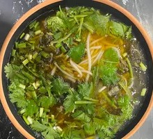Sour Cabbage Rice Noodles
