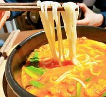 Tomato Bridge Rice Noodles