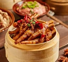 Garlic-Flavored Tender Chicken Feet