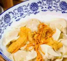 Chicken Bamboo Shoot Soup with Shrimp and Crab Roe Dumplings