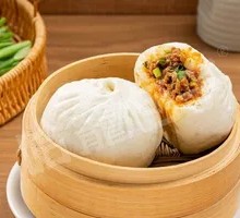 Halong Sauce Pork Steamed Bun