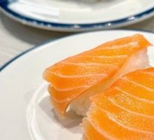 Salmon Sushi