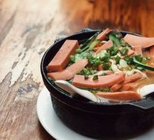 Three Delicacies Hot Pot Soup