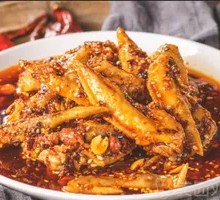 Spicy Chicken Tips Salad