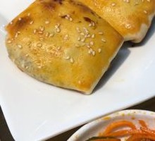 Roasted Lamb Leg with Bread