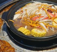 Braised Pork Ribs with Lotus Root from Honghu