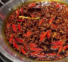 Spicy Beef Oil Hot Pot (Large)