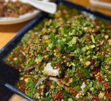 Scallion Crucian Carp