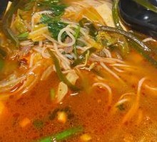 Beef Hot Pot Noodles