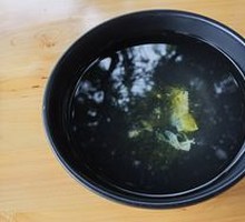 Seaweed and Egg Soup