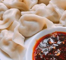 Fresh Pork and Chive Dumplings