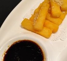 Coconut Red Sugar Glutinous Rice Balls