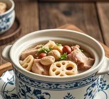 Honghu Lotus Root and Pig Trotter Soup