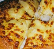 Classic Sultan King Durian Pizza with Full Durian