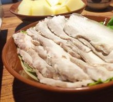 Fresh Boiled Hand-Cut White Meat