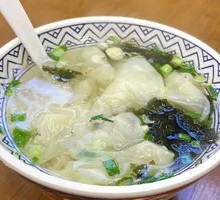 Fresh Meat Dumpling Soup