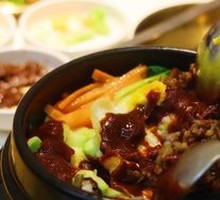 Grilled Beef Stone Pot Rice