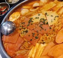 Military-style Hot Pot