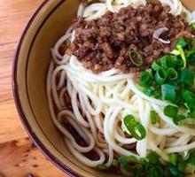Vegetarian Pepper Sauce Noodles