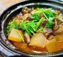 Braised Yellow Beef in Clay Pot