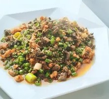 Fancy Frog and Chicken Stir-fry