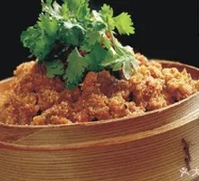 Steamed Beef in Rice Flour with Small Steamer