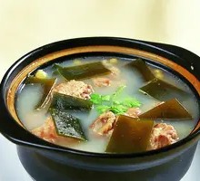 Pork Bone Winter Melon Kelp Soup