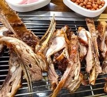 Charcoal-Grilled Lamb Ribs
