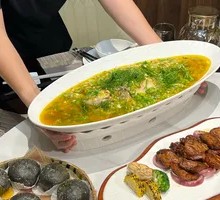 Green Pepper and Houttuynia Fish