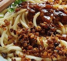 Crispy Sauerkraut Noodles