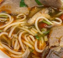 Signature Beef Noodle with Pickled Pepper Flavor