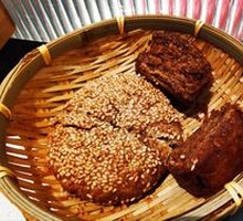 Sugar-fired baked bun