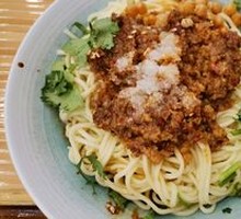 Signature Steamed Beef Noodles