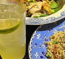 Truffle Sauce Stir-Fried Fragrant Rice with Dried Scallop Strands