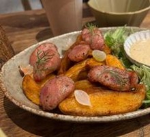 Mentatsu Wasabi Sausage Potato Wedges